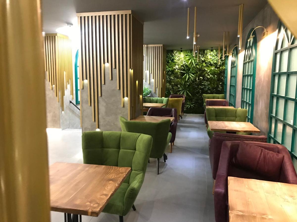 Ap Hotel Boutique Влёра Экстерьер фото