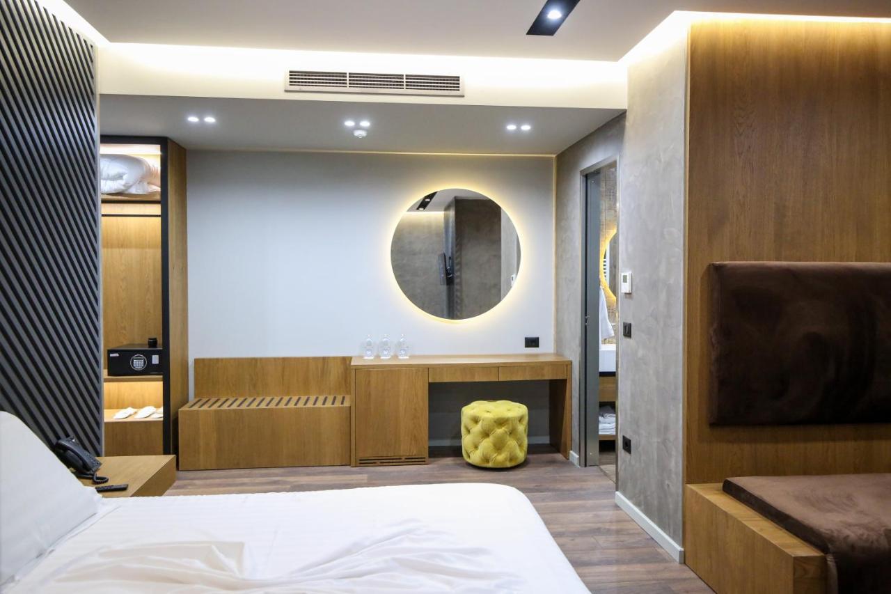 Ap Hotel Boutique Влёра Экстерьер фото