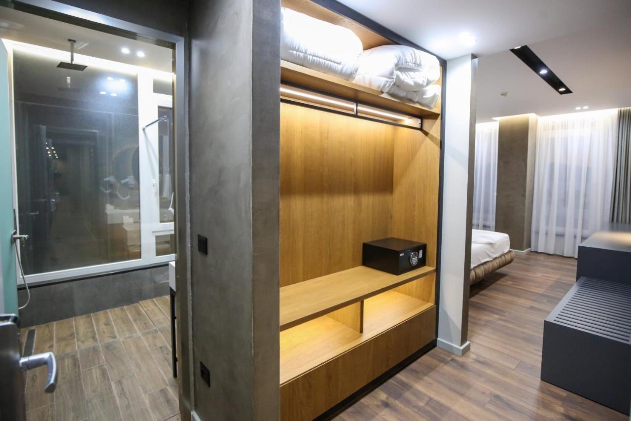 Ap Hotel Boutique Влёра Экстерьер фото