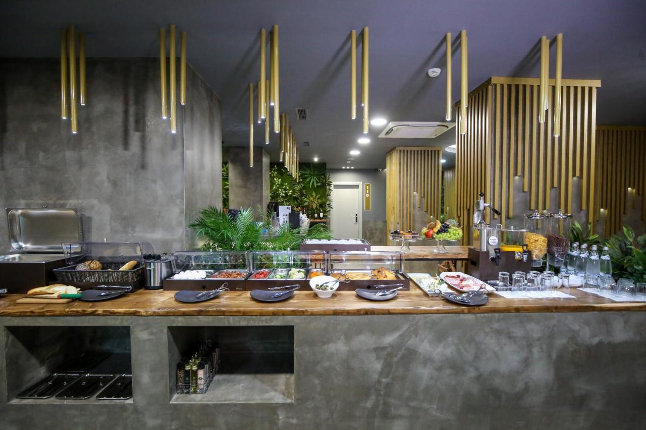 Ap Hotel Boutique Влёра Экстерьер фото