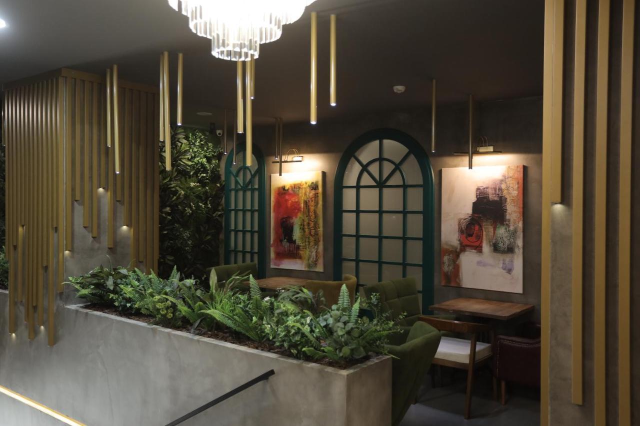 Ap Hotel Boutique Влёра Экстерьер фото