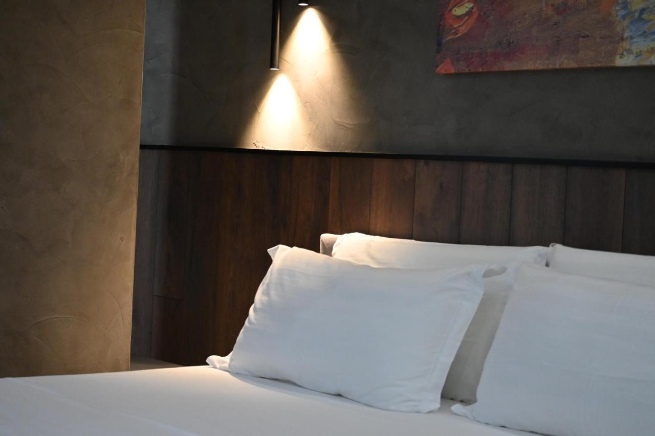 Ap Hotel Boutique Влёра Экстерьер фото